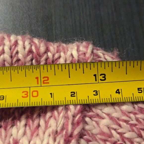 Raspberry White Wool KnitSweater L fits medium-small - Picture 4 of 7